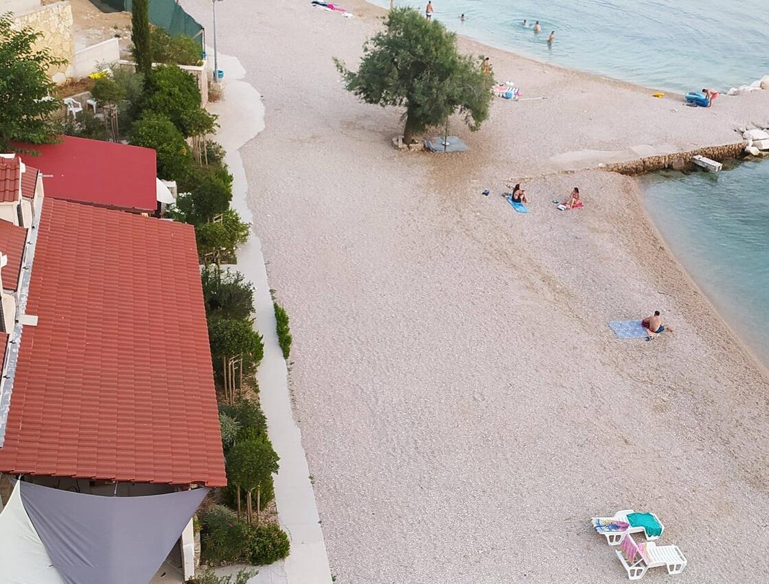Alloggio - Appartamenti accanto al mare Medici, Almissa - Omiš