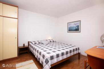 Apartments by the sea Drage, Biograd - 19189