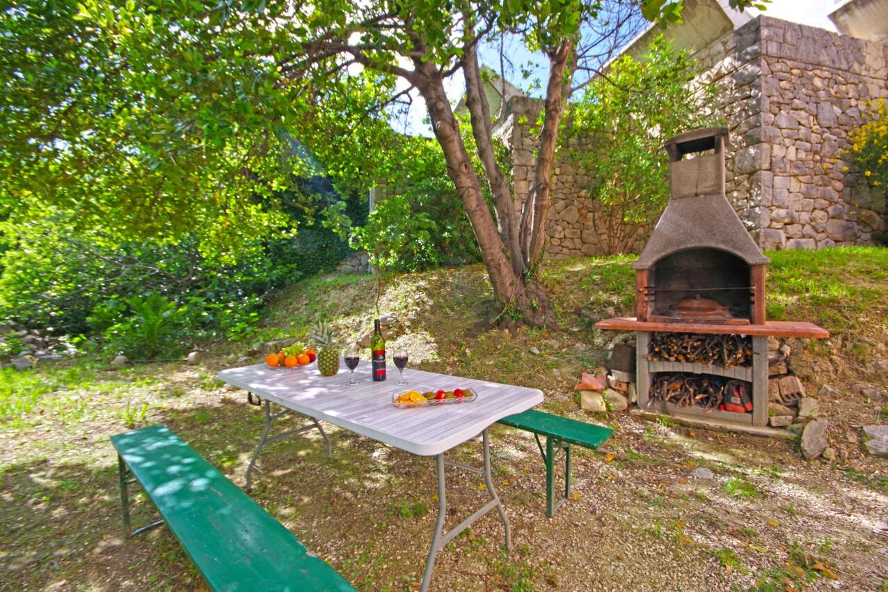 Apartments by the sea Makarska - 19202
