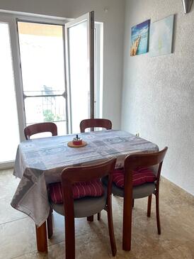 Appartamenti con parcheggio Zaton, Zara - Zadar - 19203