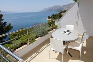 Three bedroom apartment Brela, Makarska (A-19205-c)