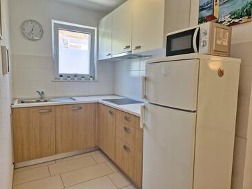 Apartmaji s parkingom Baška, Krk - 19206