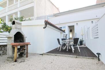 Apartamentos y habitaciones con parking Baska (Krk) - 19215