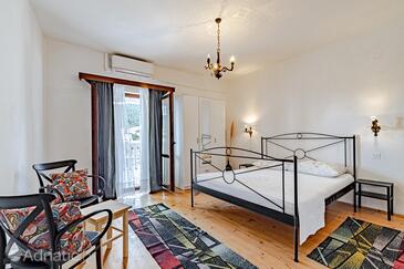 Nyaralóház a tenger mellett Brna, Korcula - 19219