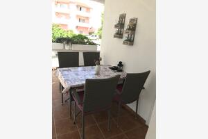 Egyszobás apartman Primosten (A-19232-a)