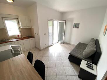 Ferienwohnungen am Meer Petrcane, Zadar - 19239