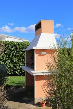 House with terrace Trogir, Central Dalmatia