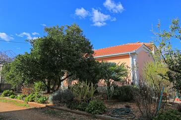 House with terrace Trogir, Central Dalmatia
