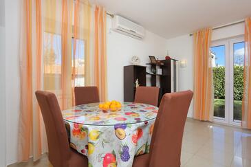 House with terrace Trogir, Central Dalmatia