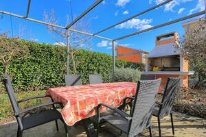 Two bedroom house Trogir (K-19247)