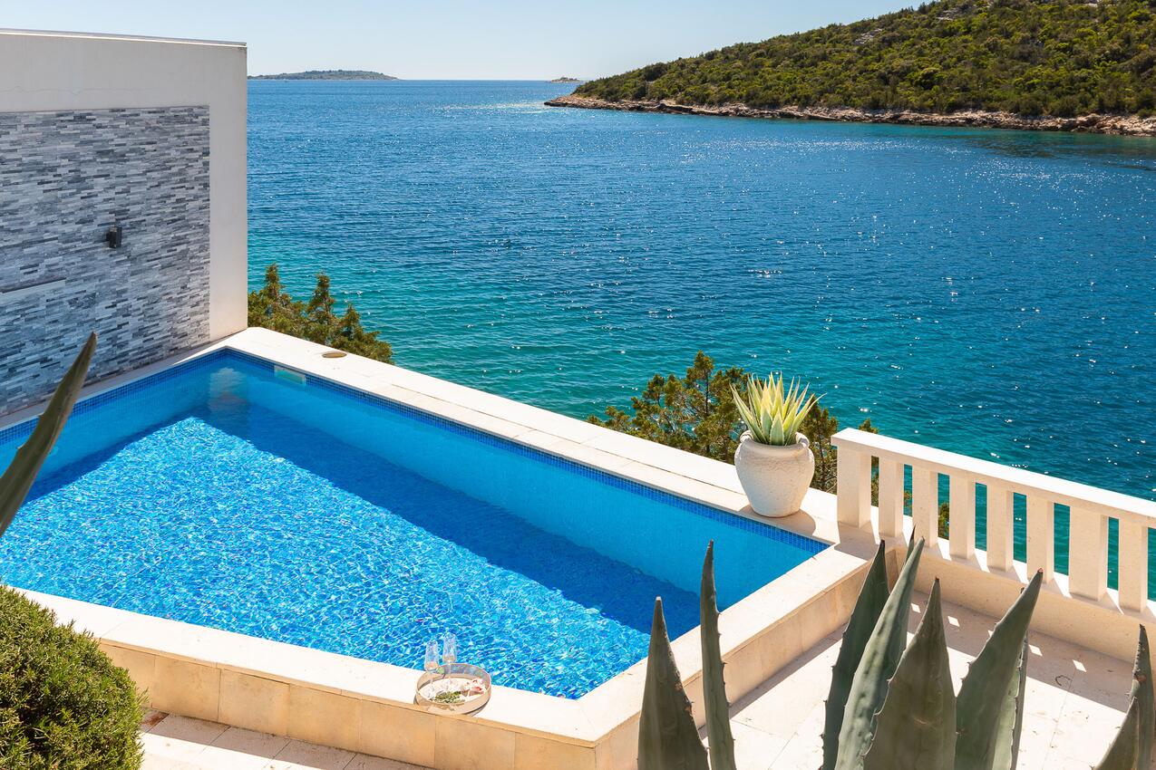 Villa di lusso accanto al mare con piscina Baia Ljubljeva, Traù - Trogir - 19258