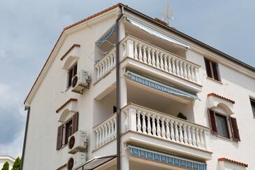 Leiligheter med parkering Malinska, Krk - 19280 Adriatic.hr