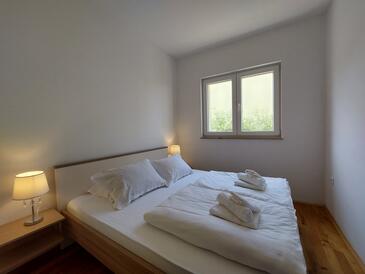 Apartments by the sea Malinska, Krk - 19286