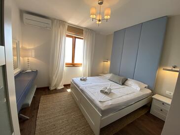 Apartments by the sea Seget Vranjica, Trogir - 19315