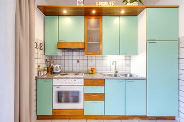 Apartmanok parkolóhellyel Punat, Krk - 19318