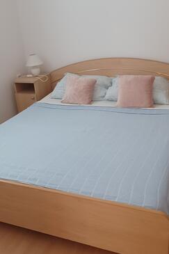 Apartmanok a tenger mellett Vir - 19323