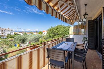 Apartmanok parkolóhellyel Malinska, Krk - 19342