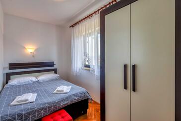 Apartmanok parkolóhellyel Malinska, Krk - 19342