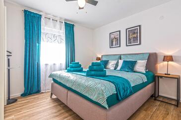 Vilă de lux cu piscină Vir - 19346