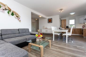 Two bedroom apartment Porat, Krk (A-19349-a(