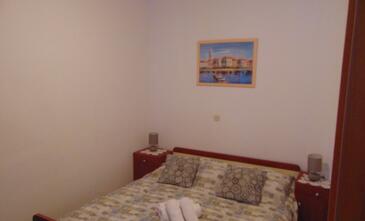 Apartments by the sea Seget Donji, Trogir - 19351