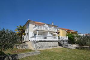 Apartmány s parkoviskom Krk - 19365