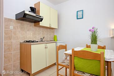 Apartmani uz more Rogoznica - 19367