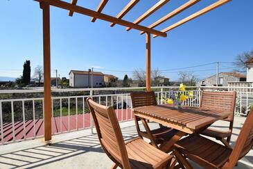 Apartmaji s parkingom Nenadići, Krk - 19373 Adriatic.hr