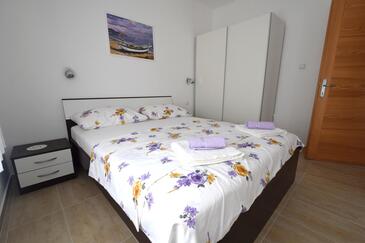 Apartamente cu parcare Krk - 19378