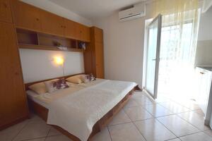Studio flat Malinska Studio flat Malinska, Krk (AS-19381-a)