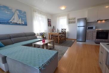Apartmány s parkovištěm Vantačići (Krk) - 19386