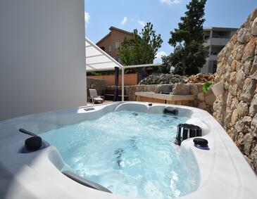 Apartmanok parkolóhellyel Vantacici, Krk - 19387