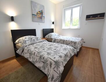 Apartments with parking space Vantačići, Krk - 19387