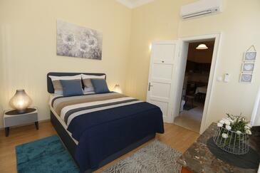 Apartments by the sea Baška, Krk - 19390