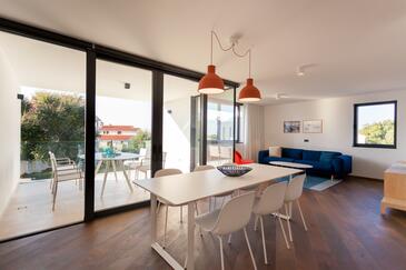 Appartement de trois chambres Vantacici, Krk (A-19404-a(