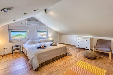 Apartmanok parkolóhellyel Cizici, Krk - 19405