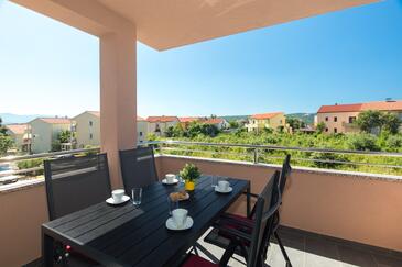 Apartmaji s parkingom Čižići, Krk - 19405 Adriatic.hr