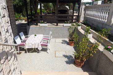 Family-friendly apartments with swimming pool Malinska, Krk - 19408