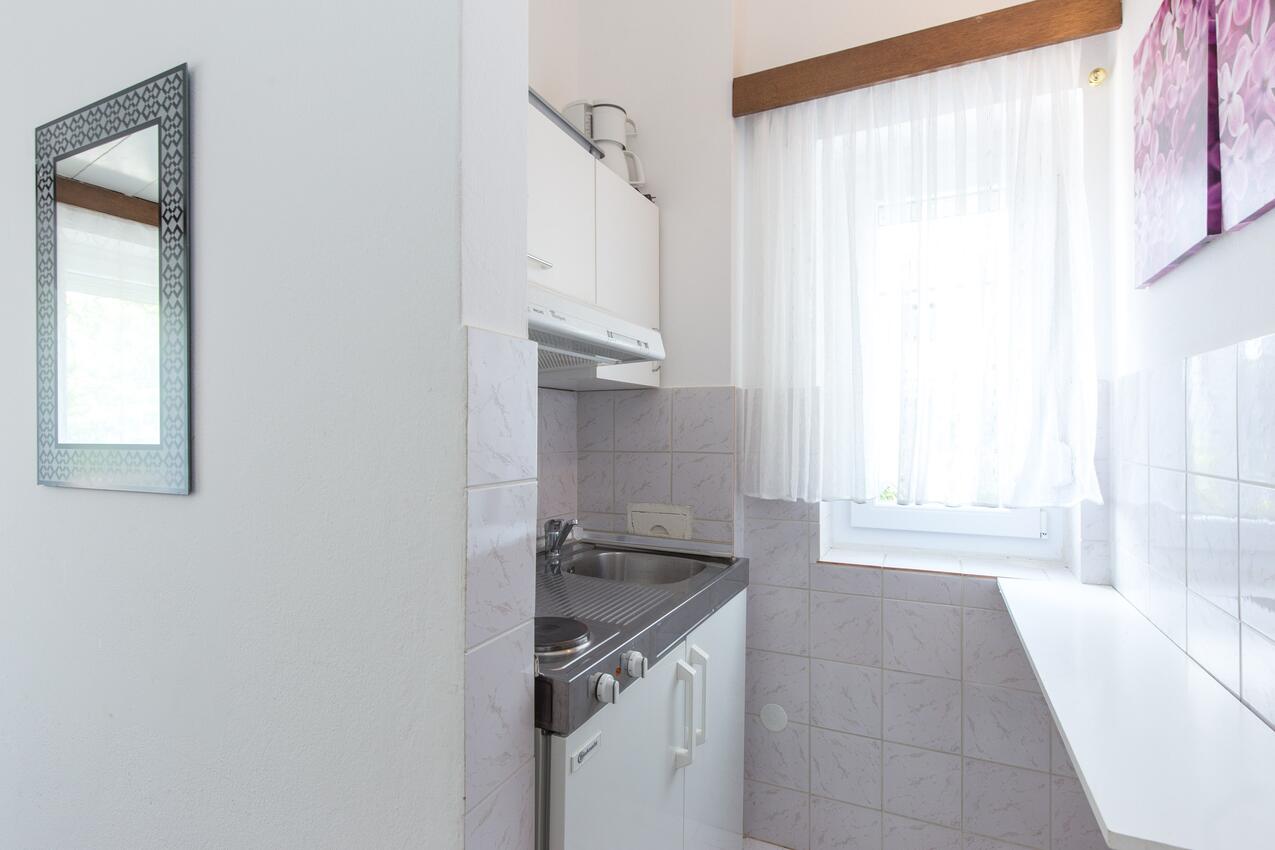 AS-19408-a - Alloggi privati - Appartamenti con piscina per famiglie Malinska, Veglia - Krk