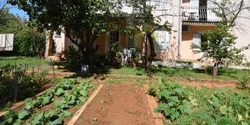 Ferienwohnungen am Meer Njivice, Krk - 19411