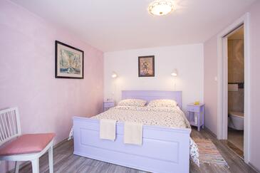 Holiday house with WiFi Vrbnik, Krk - 19415