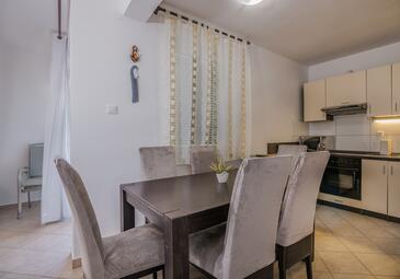 Lejlighedens parkeringsplads Cizici, Krk - 19417