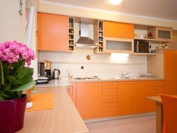 Apartamenty z parkingiem Baska, Krk - 19420