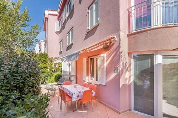 Apartmaji s parkingom Baška, Krk - 19420