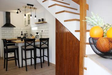 Apartmani uz more Sutivan, Brač - 19427