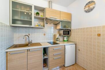 Rodinné apartmány s bazénem Baška, Krk - 19432