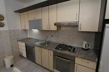 Ferienwohnungen mit Parkplatz Sveti Filip i Jakov, Biograd - 19436