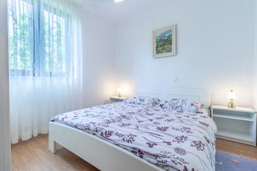 Apartmani s parkingom Baška, Krk - 19443