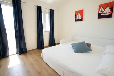 Seaside holiday house Sumartin, Brač - 19444