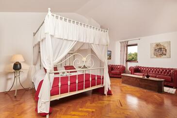 Family friendly house with a swimming pool Materada, Umag - 19447